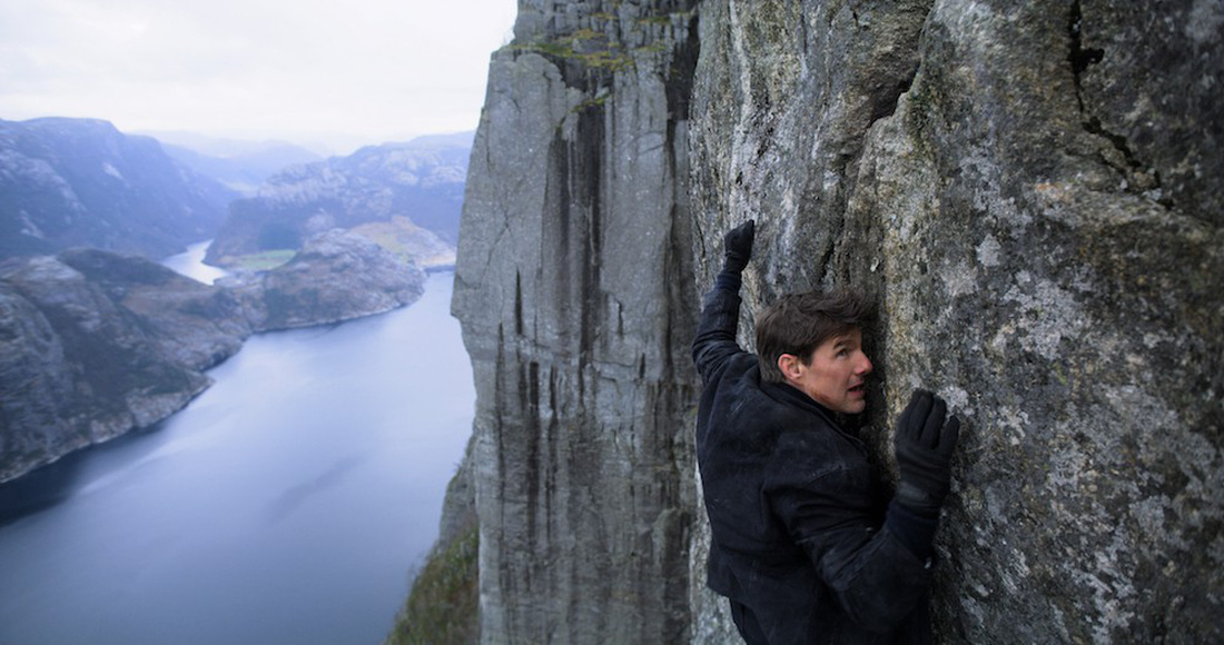 Trailer Nhiệm Vụ Bất Khả Thi 6 hé lộ những pha hành động không tưởng của Tom Cruise Trailer Nhiệm Vụ Bất Khả Thi 6 hé lộ những pha hành động không tưởng của Tom Cruise